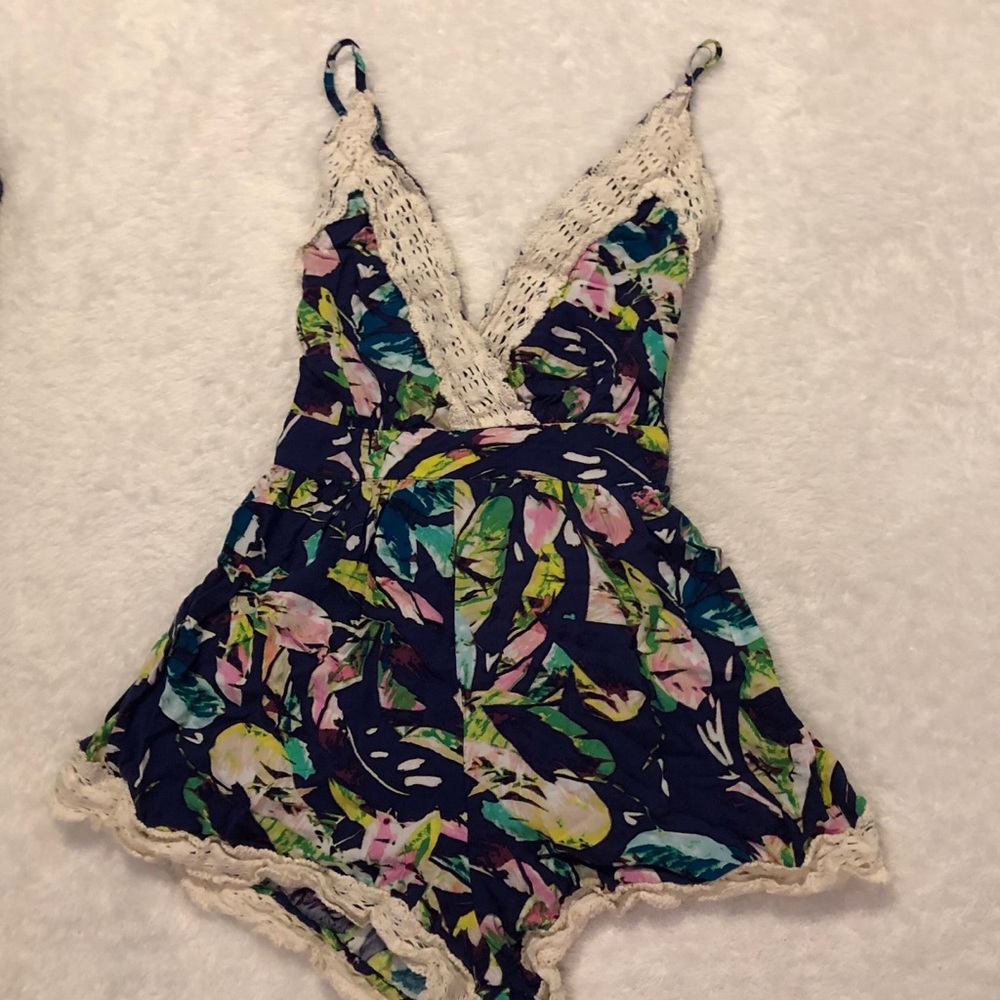 Donated Forever 21 Tropical Romper Small